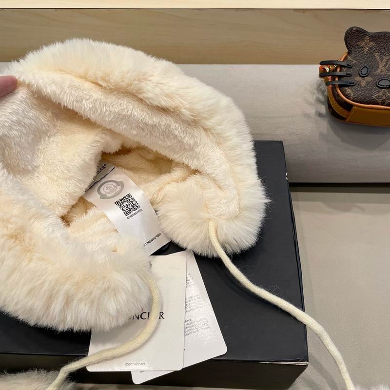 Moncler hat (3907)