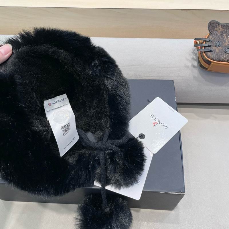 Moncler hat (3928)