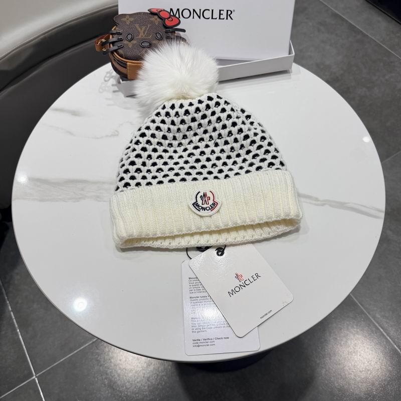 Moncler hat (4811)