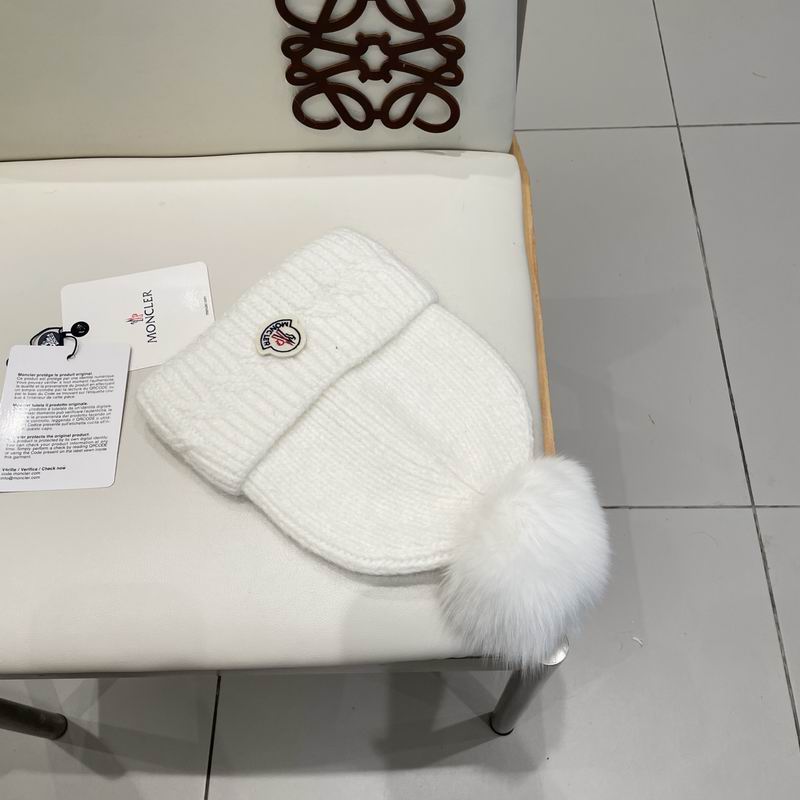 Moncler hat (539)