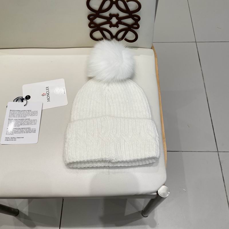 Moncler hat (540)