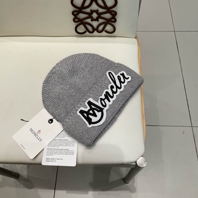Moncler hat (580)