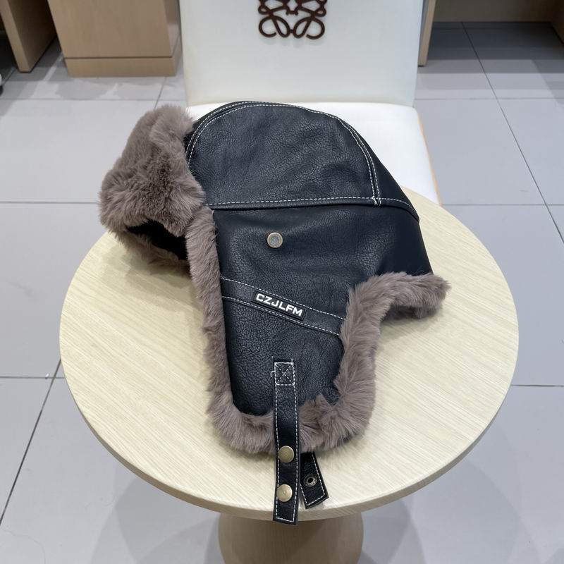 Moncler hat (604)