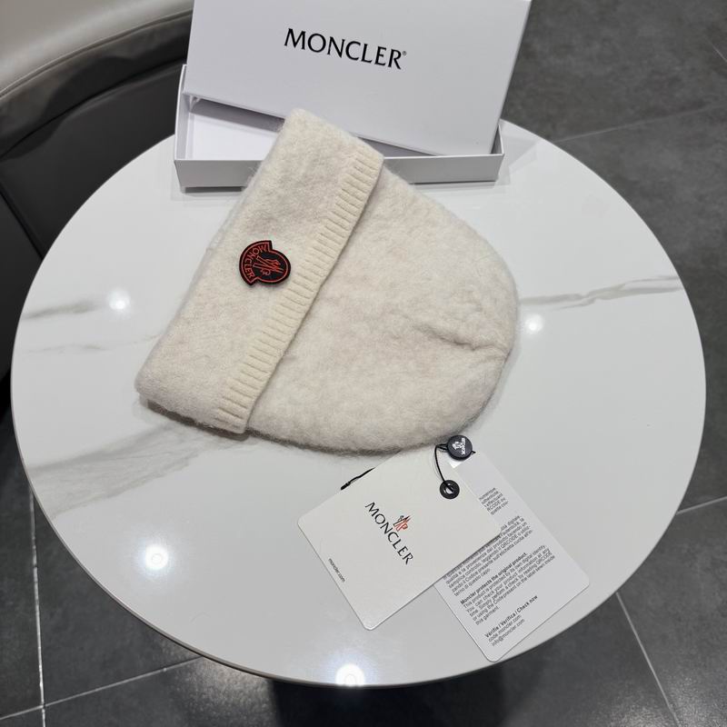 Moncler hat (657)