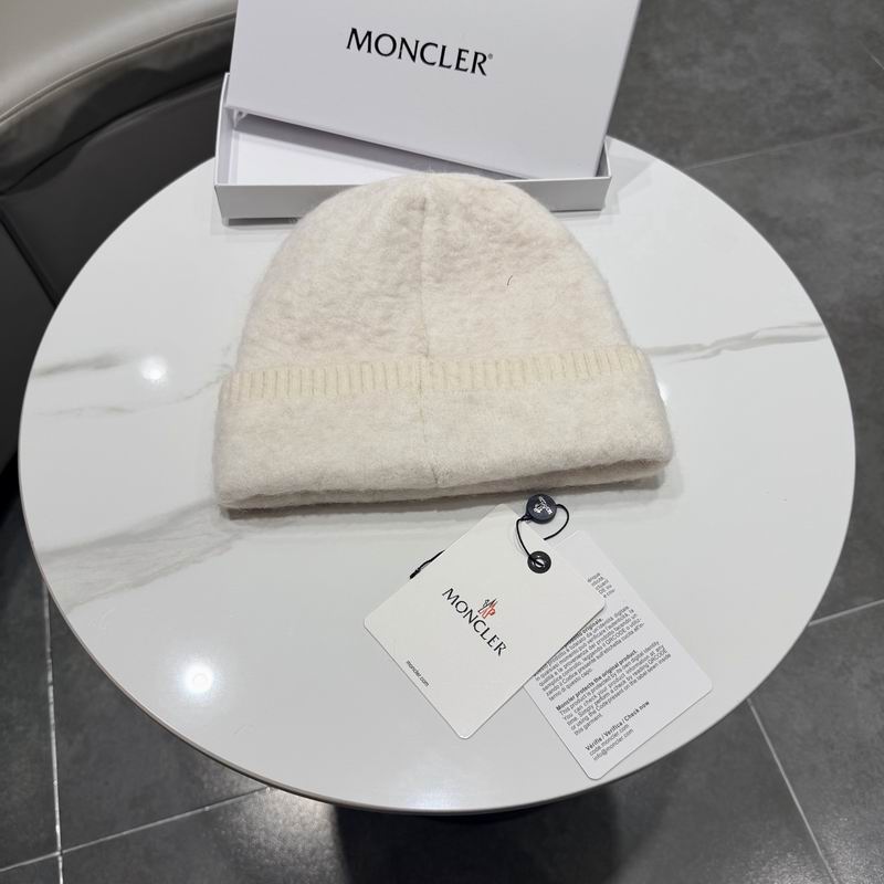 Moncler hat (658)