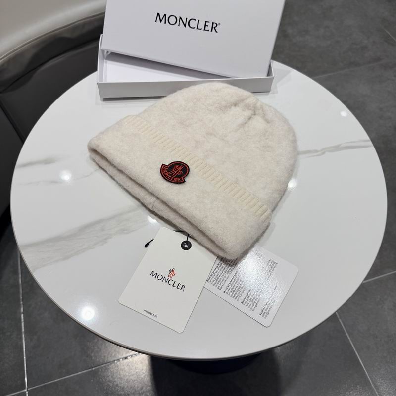 Moncler hat (663)