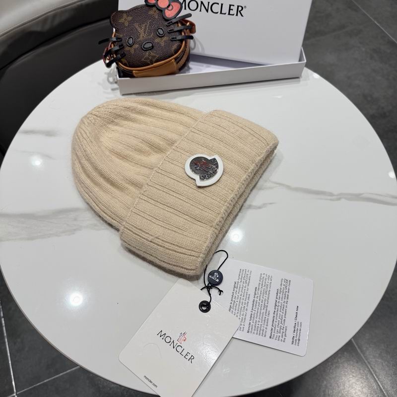 Moncler hat (734)