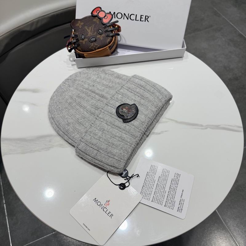 Moncler hat (743)