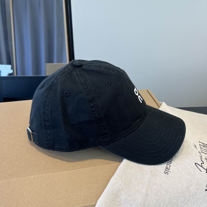 ON Cap (776)