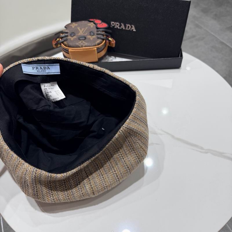 Prada Beret (112)
