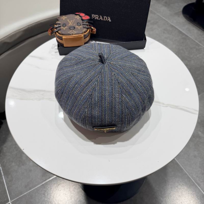 Prada Beret (129)