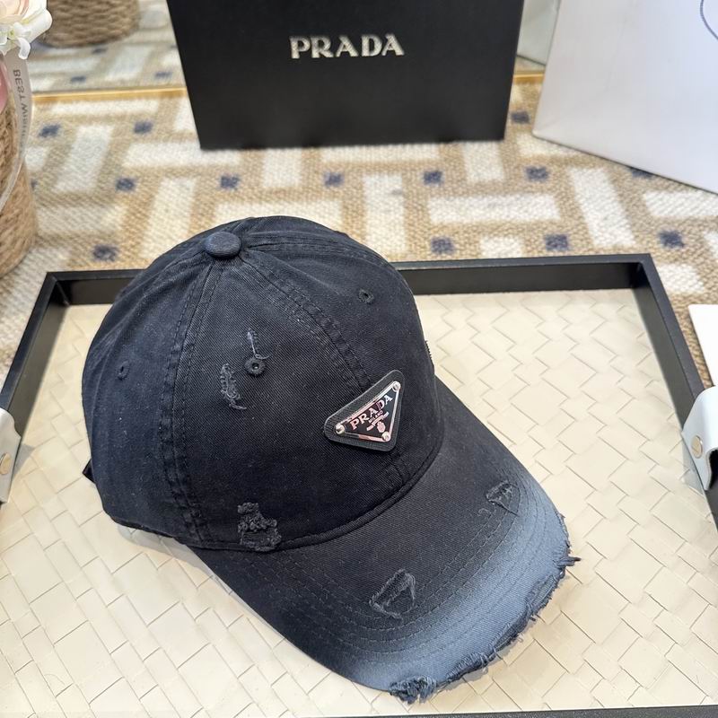 Prada Cap (3963)