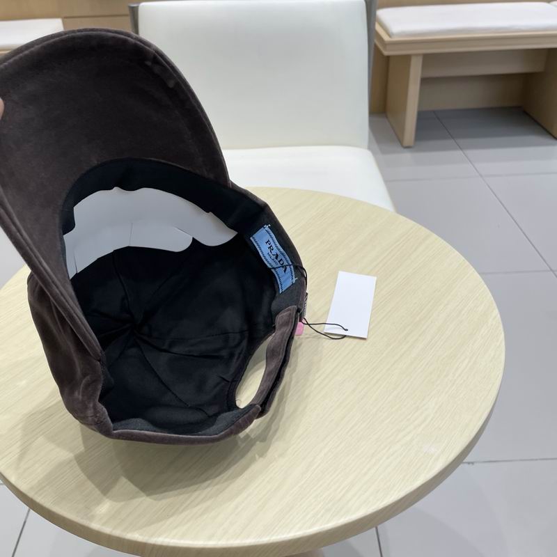 Prada Cap (4767)