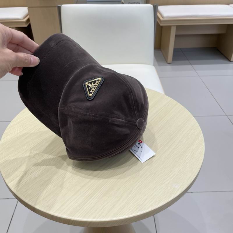 Prada Cap (4769)