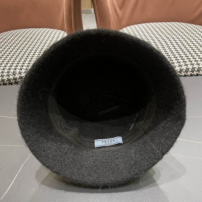 Prada Hat (2041)