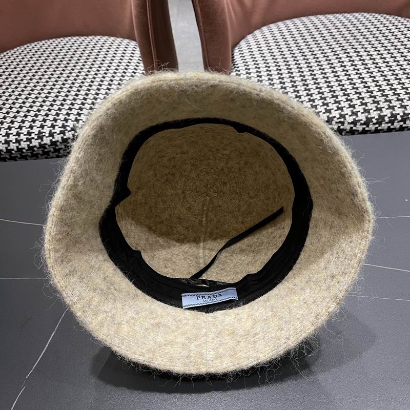 Prada Hat (2051)