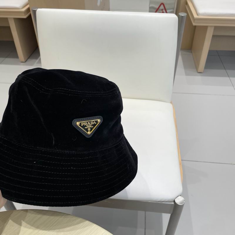 Prada Hat (2472)