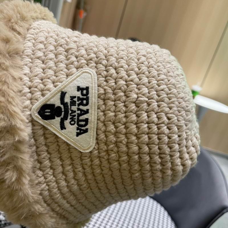 Prada Hat (534)