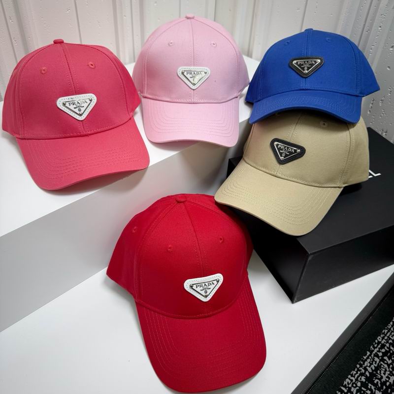 Prada cap dx (2)