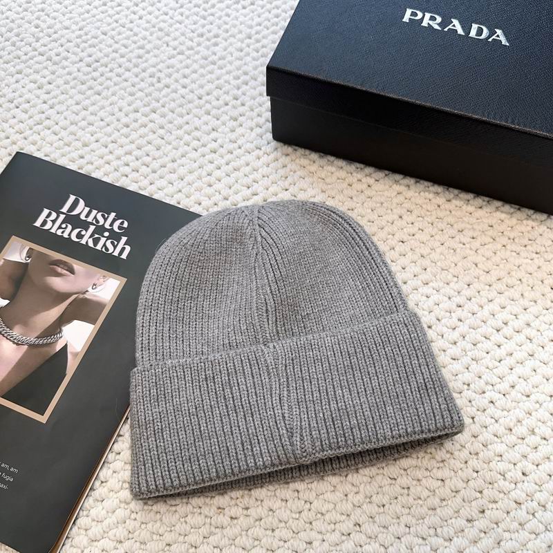 Prada hat (2683)