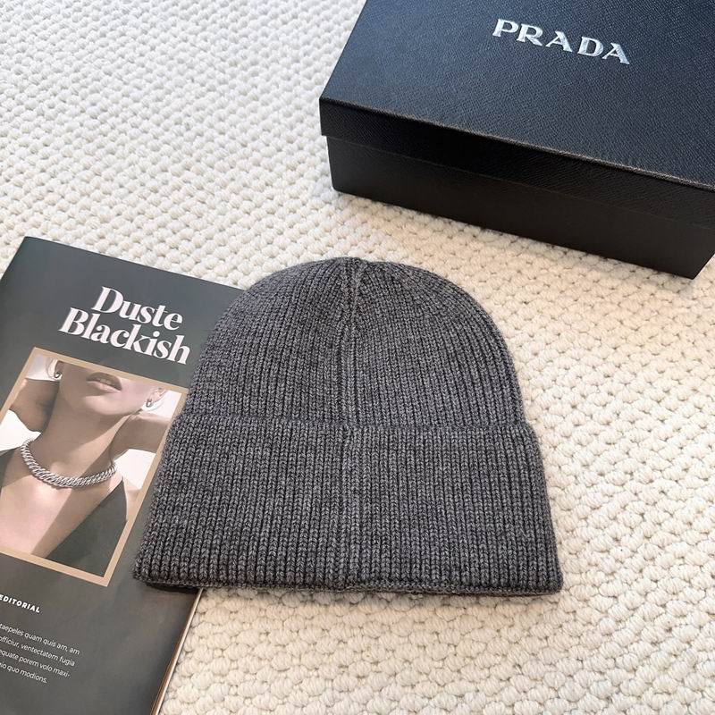 Prada hat (2710)