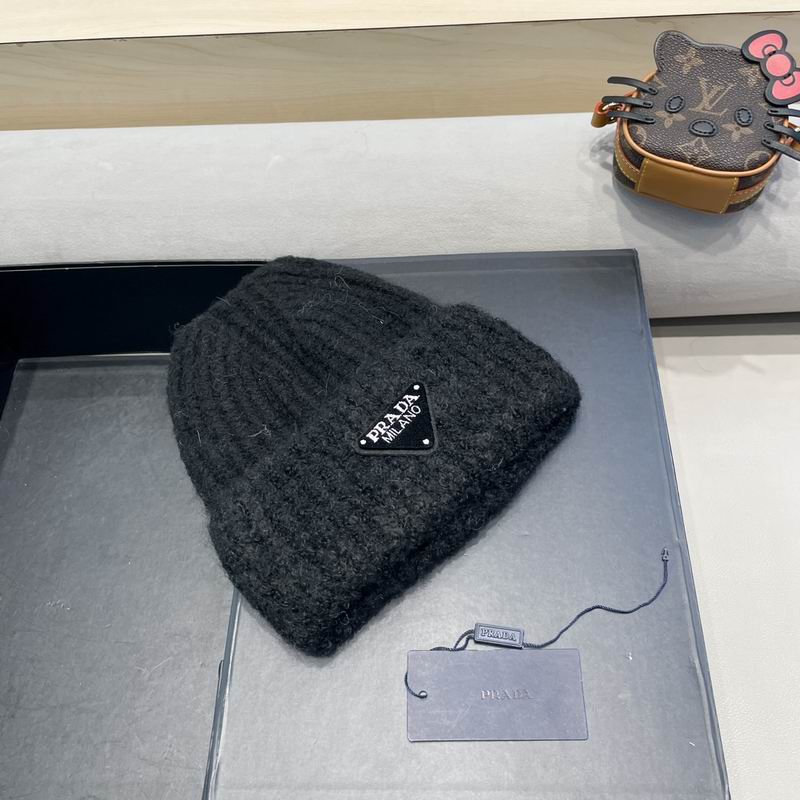 Prada hat (626)