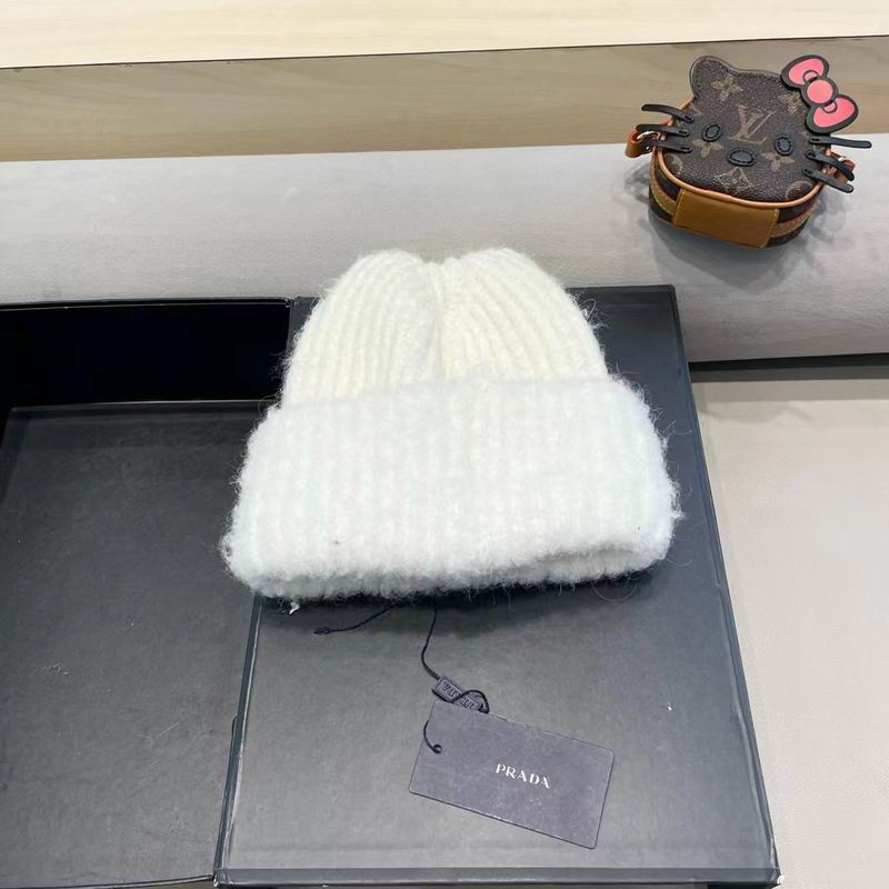 Prada hat (631)