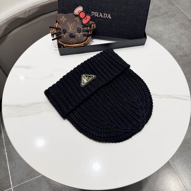 Prada hat (676)