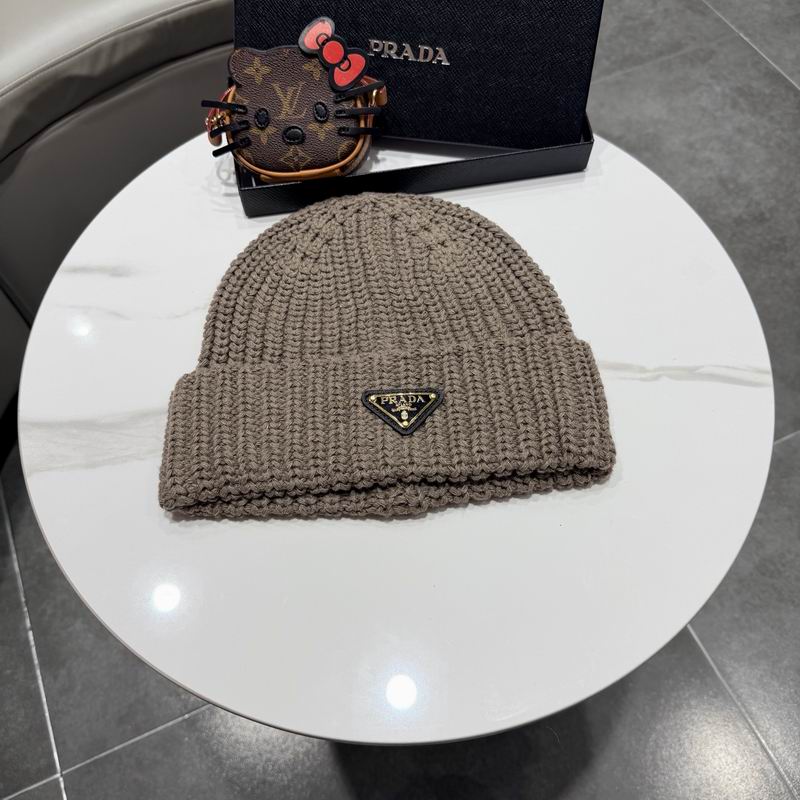 Prada hat (701)