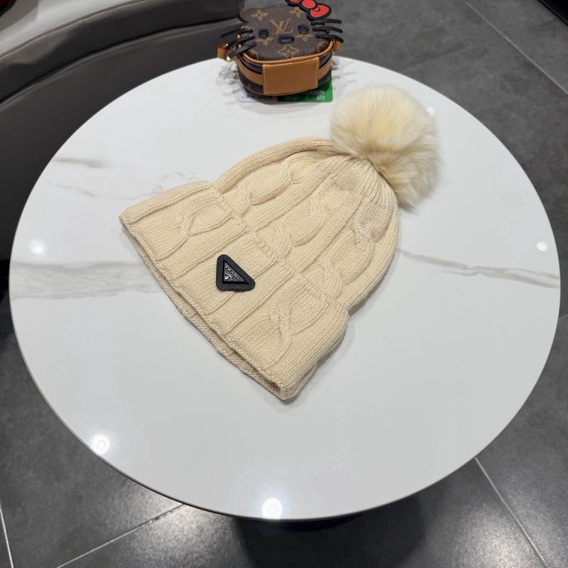 Prada hat (833)