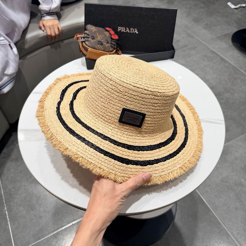 Prada top hat (115)