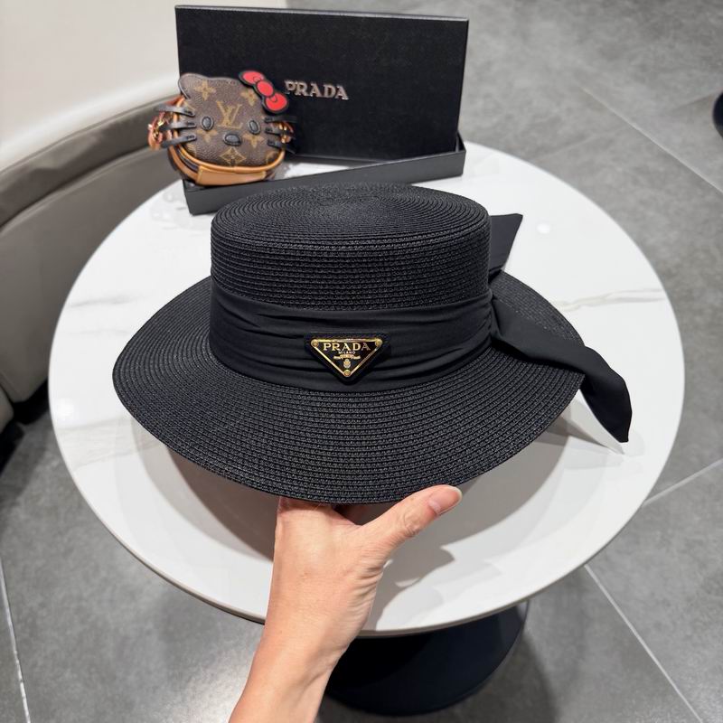Prada top hat (164)