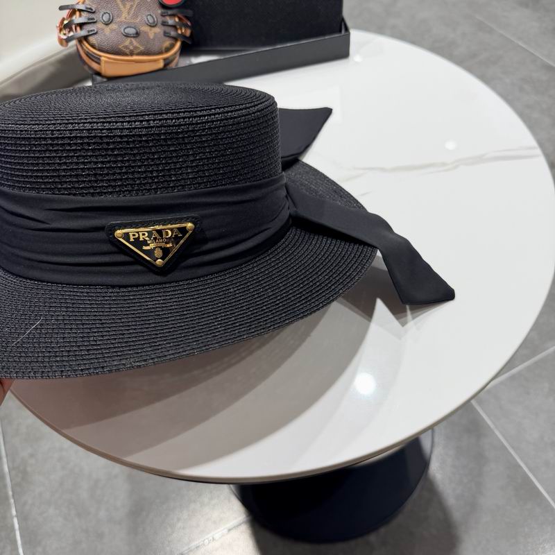 Prada top hat (168)