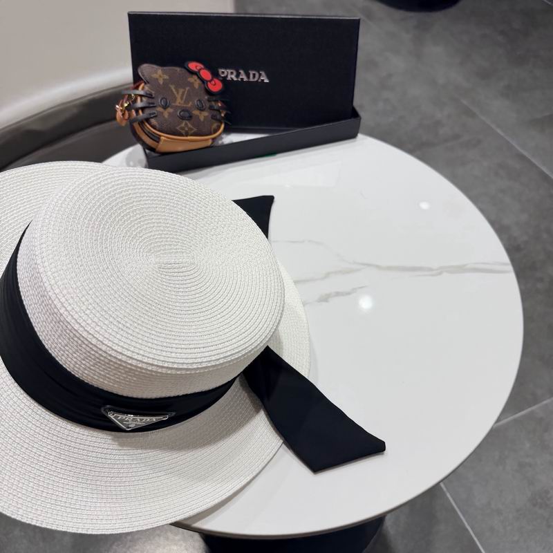 Prada top hat (185)