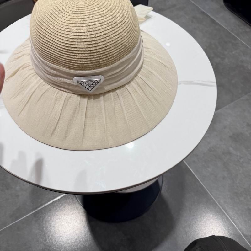 Prada top hat (26)