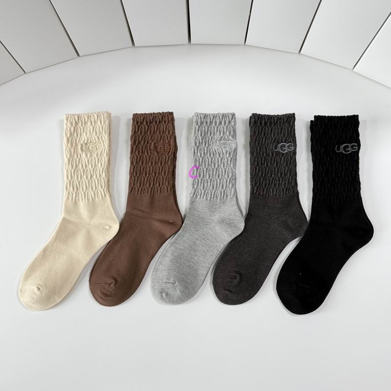 UGG Socks (102)