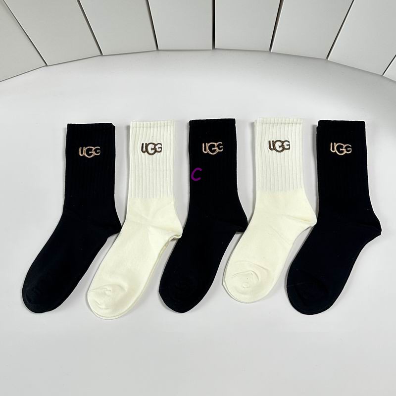 UGG socks (370)