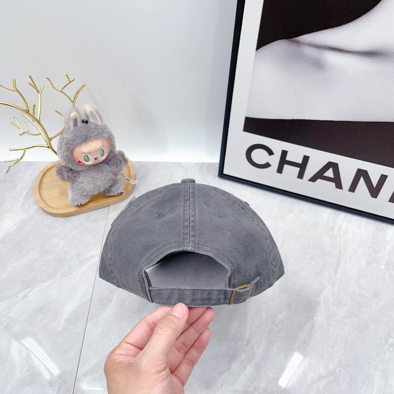 Acne Cap dx (913)