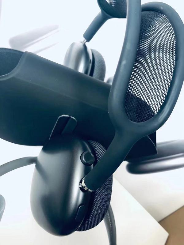 Air Pods MaX     (4)