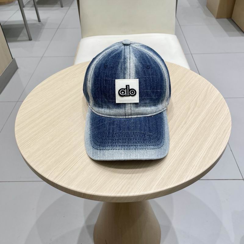 Alo Cap (2100)