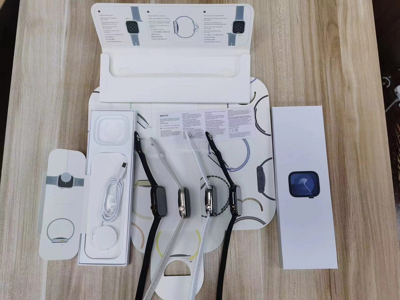 Apple Watch 9    (2)