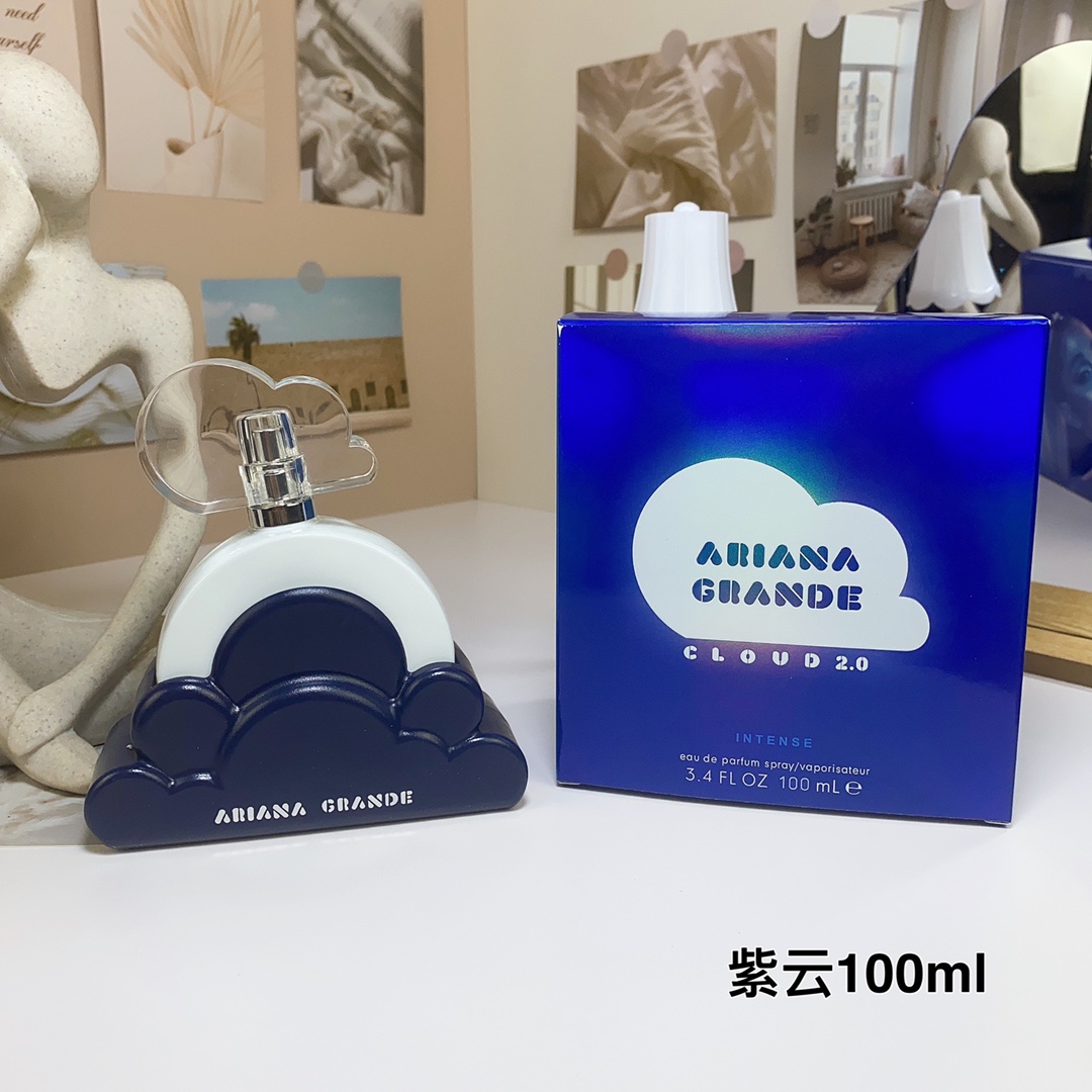 Ariana Grande 100ml    (1)