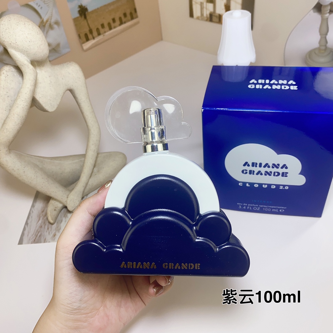 Ariana Grande 100ml    (2)