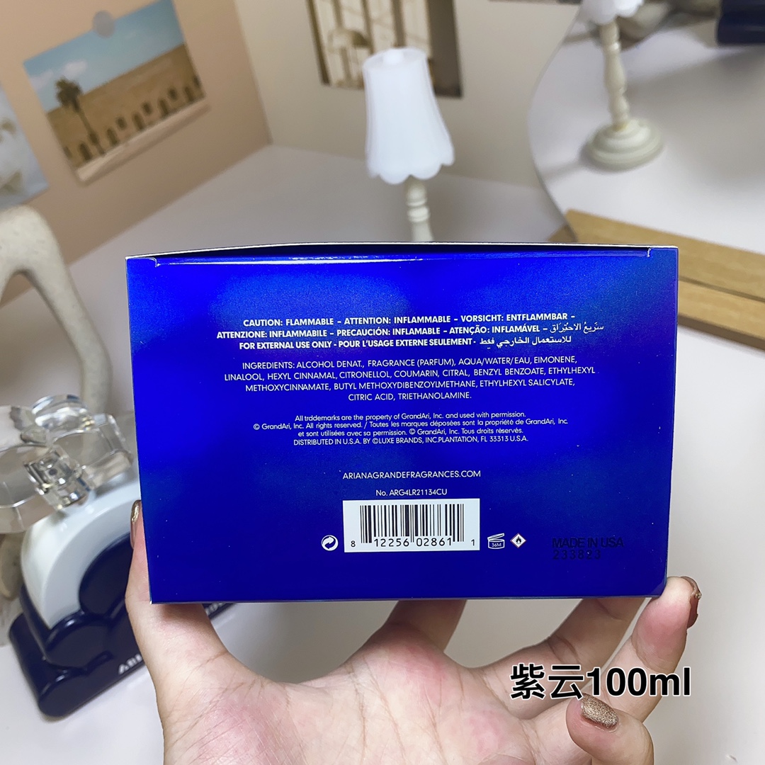 Ariana Grande 100ml    (6)