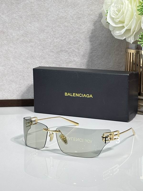 BALENCIAGA BB0488S 57 18-145 c01