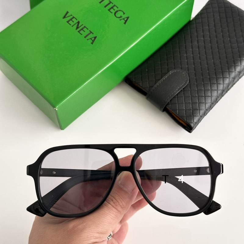 BV BV1417 56 13-145 E02