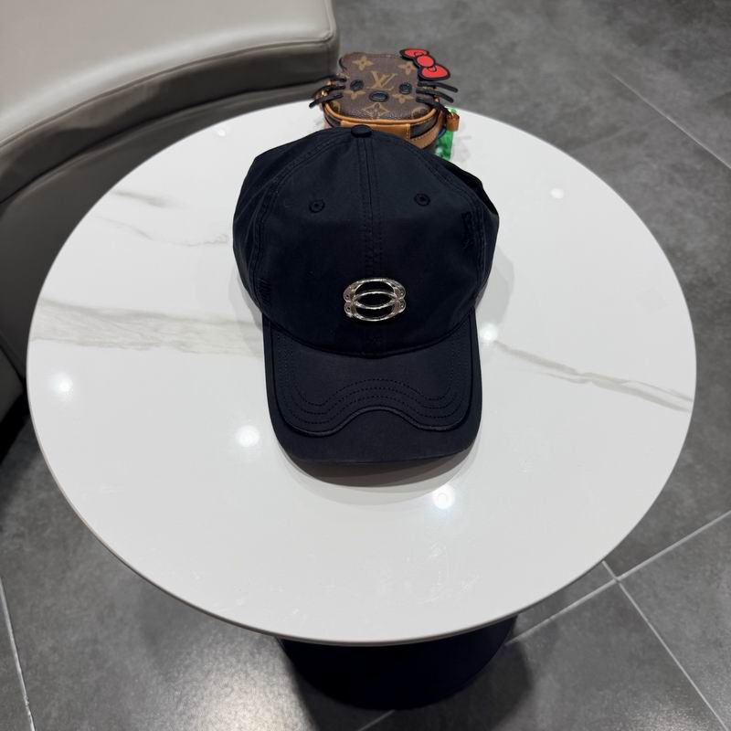 Balenciaga Cap (1767)