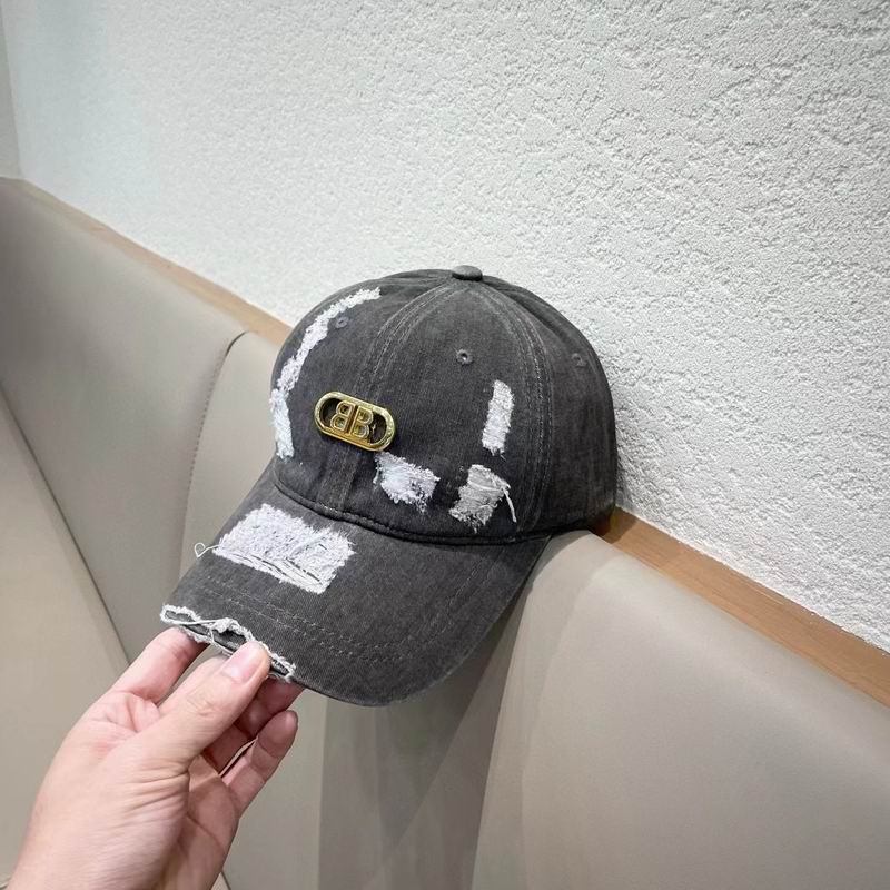 Balenciaga Cap (3692)