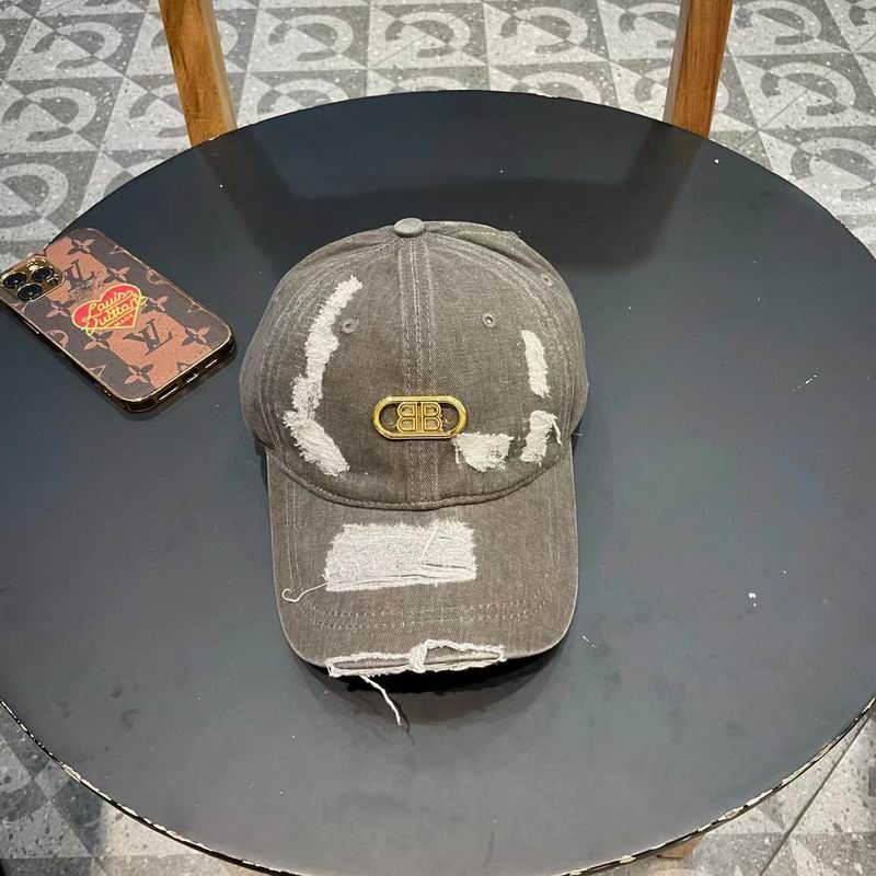 Balenciaga Cap (3699)