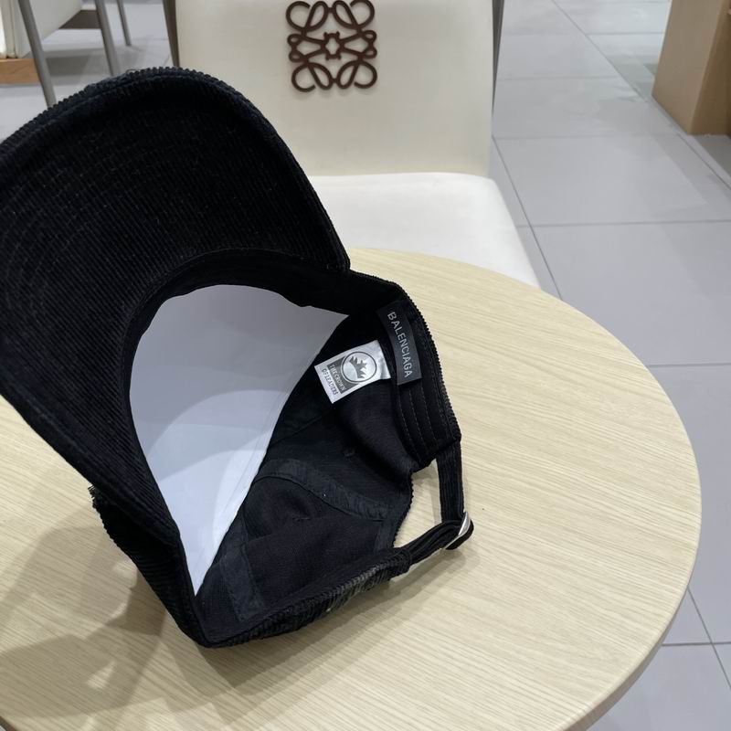 Balenciaga Cap (3859)